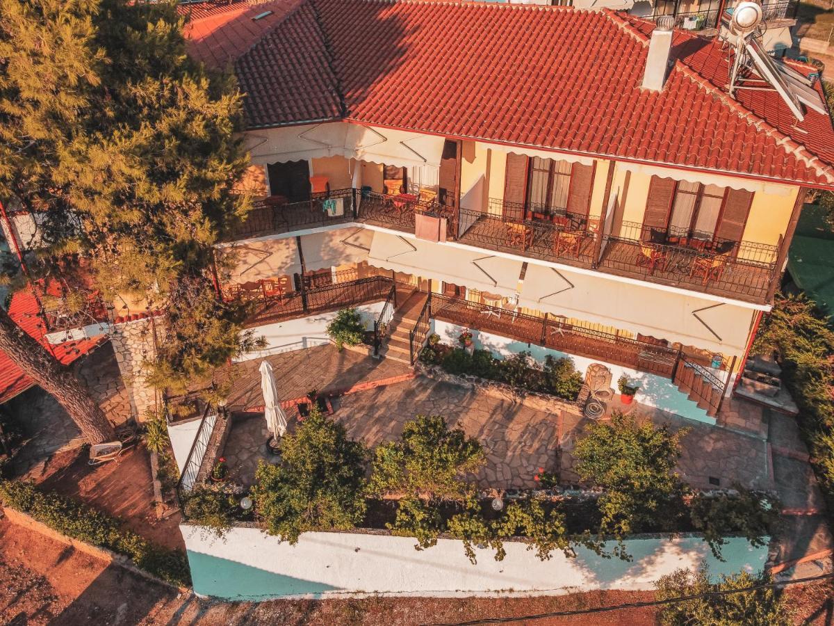 Karnagio Vasilas Ayía Paraskeví Exterior foto