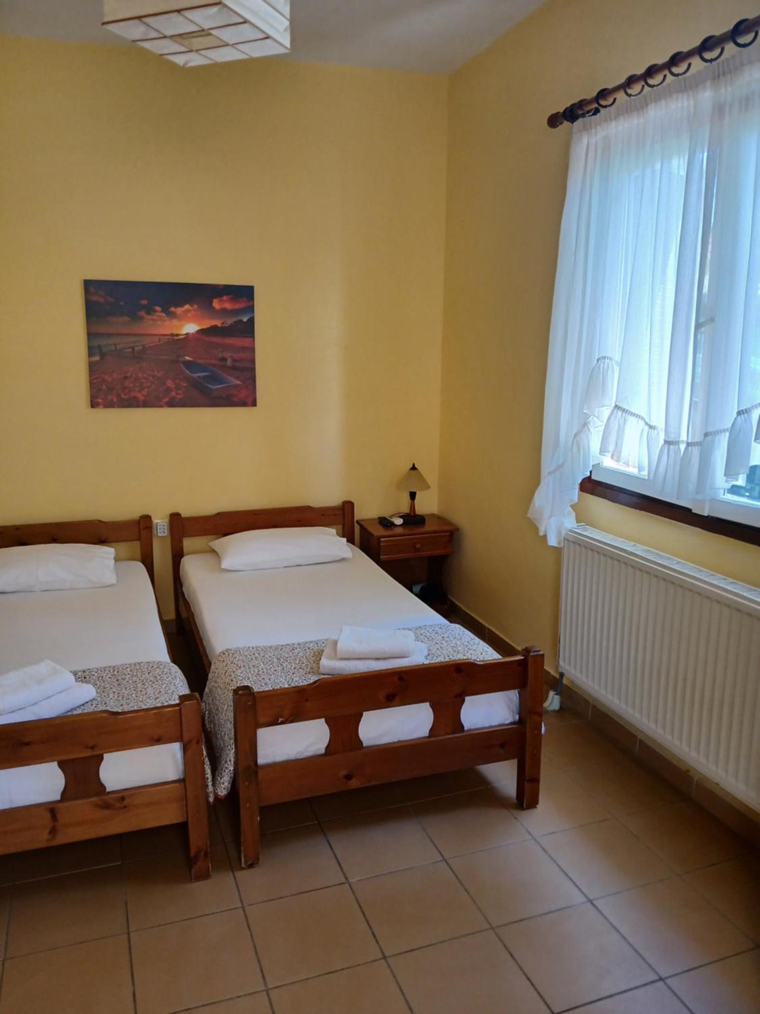 Karnagio Vasilas Ayía Paraskeví Quarto foto